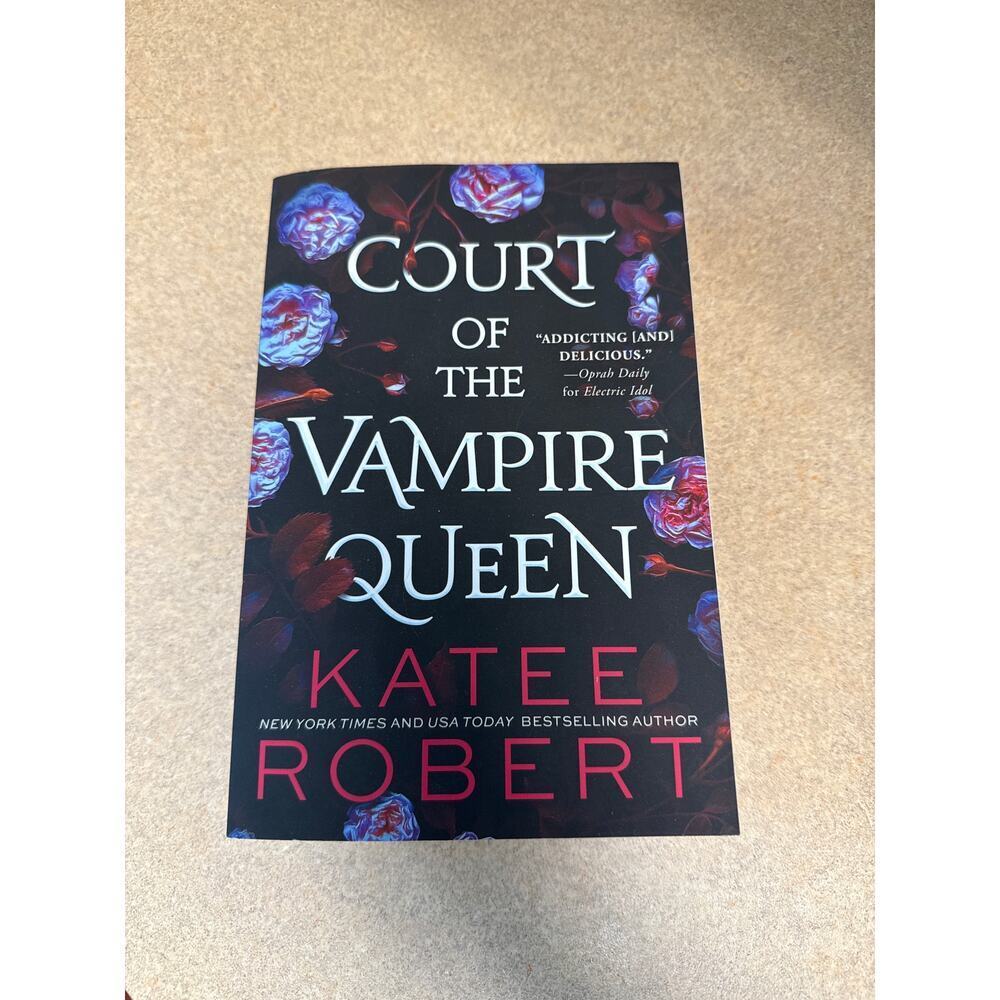 Court of the Vampire Queen by Katee Robert Paperback Romance Novel 9781728264691